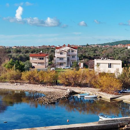 Beachfront Apartments Jermen Sukošan Eksteriør bilde