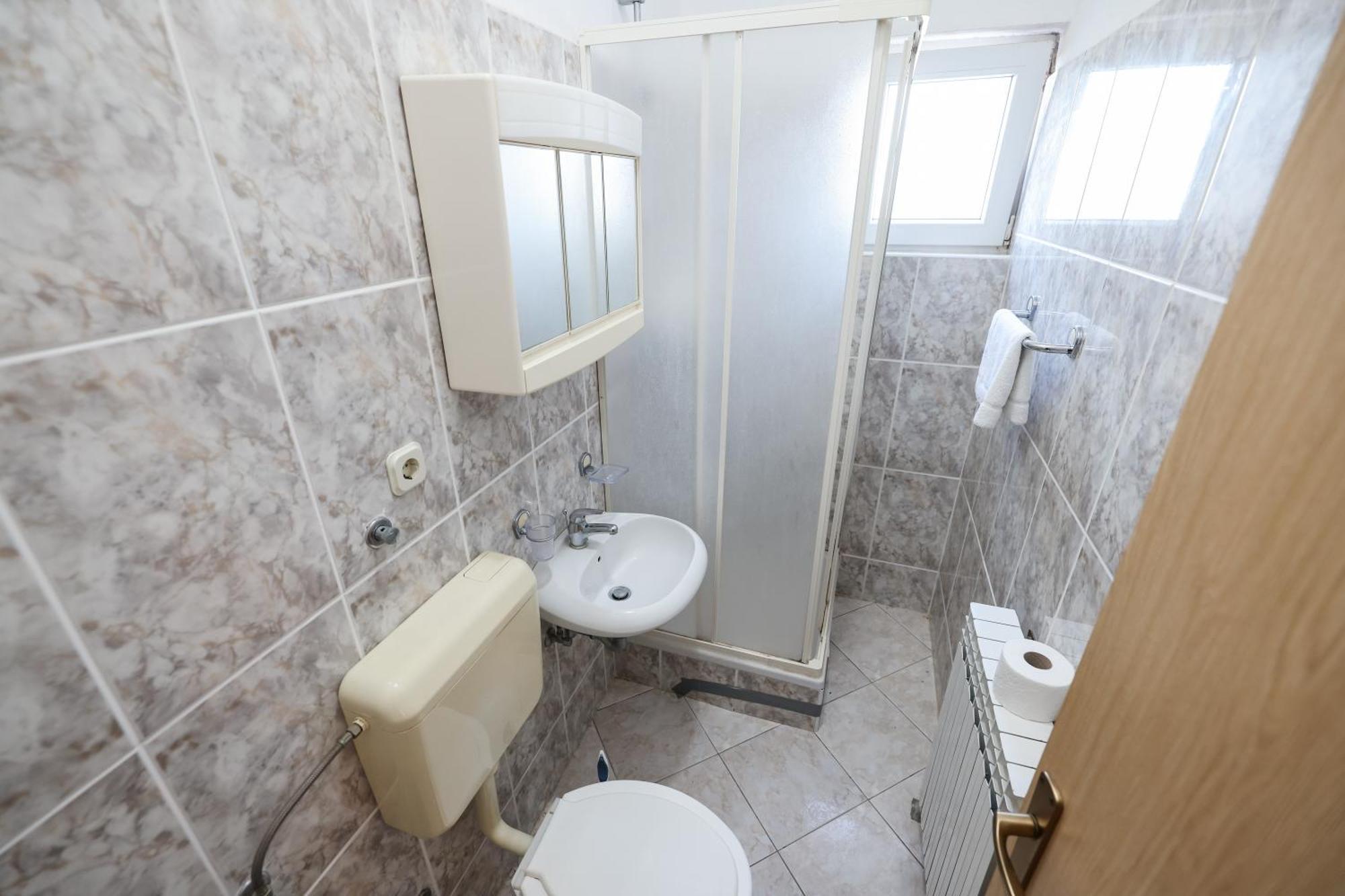 Beachfront Apartments Jermen Sukošan Eksteriør bilde