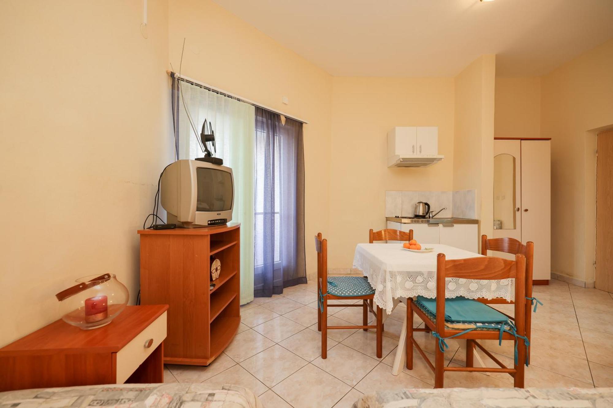 Beachfront Apartments Jermen Sukošan Eksteriør bilde
