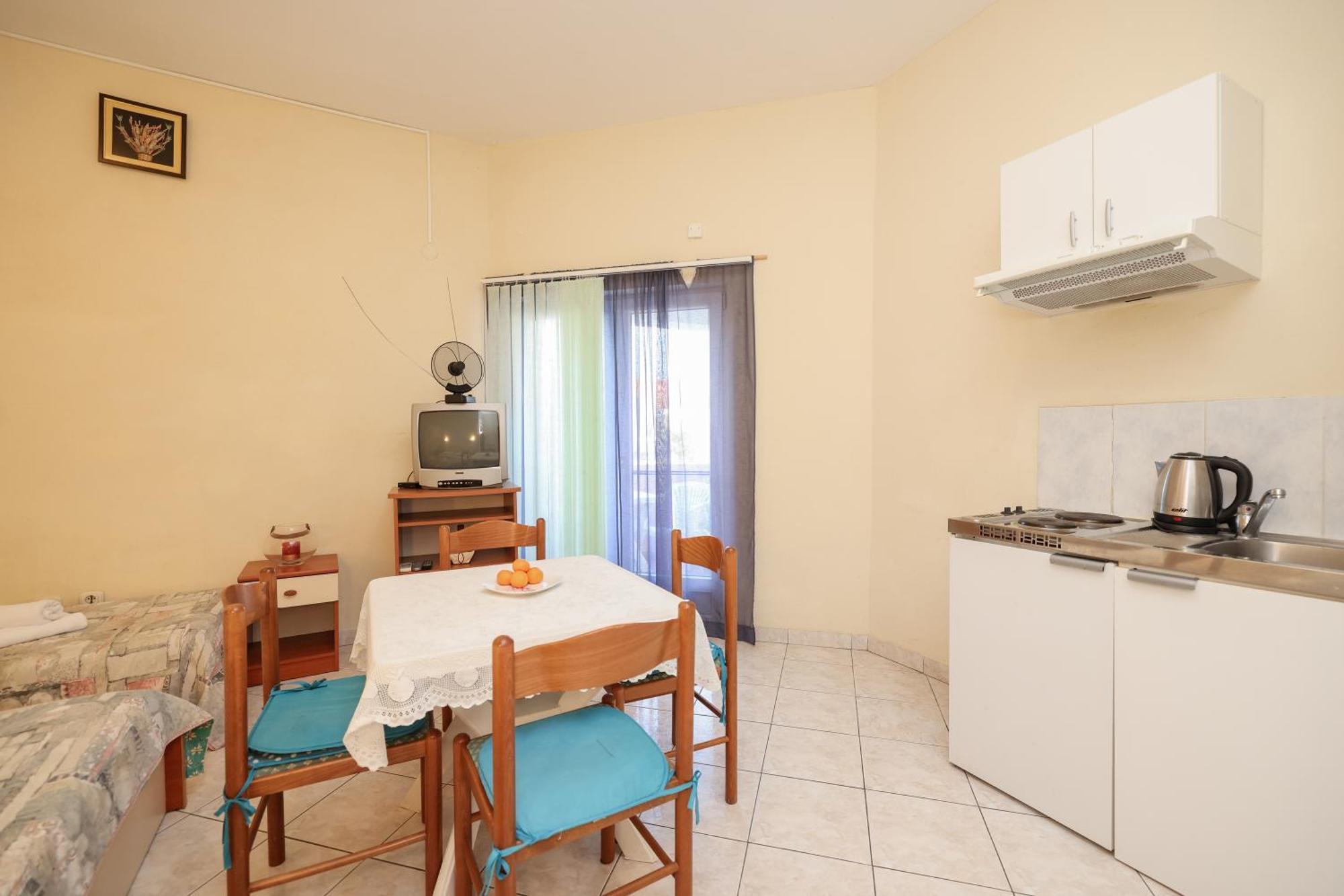 Beachfront Apartments Jermen Sukošan Eksteriør bilde